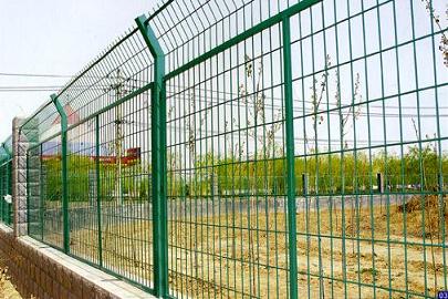 大連隔柵，大連格柵，大連PVC圍欄