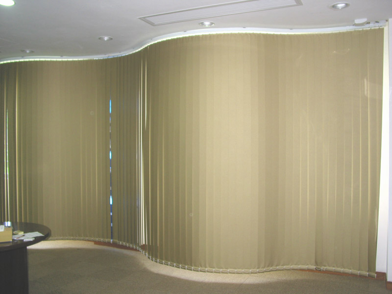 電動弧形布藝簾開合系統