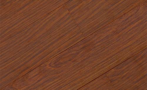 純生態(tài)地板