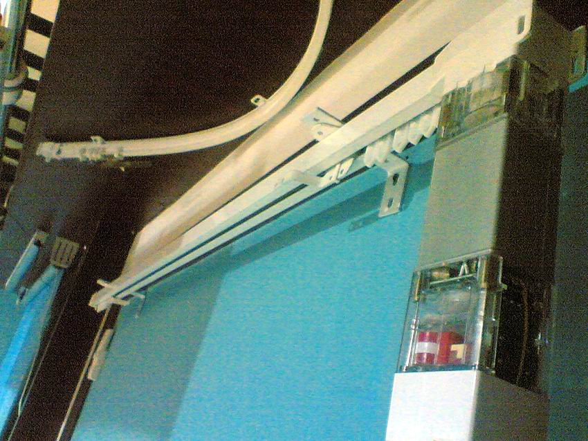 佳麗斯電動開合簾機構