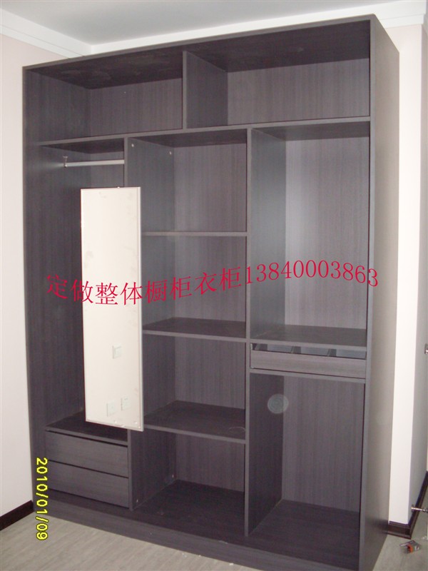 專(zhuān)業(yè)定做整體櫥柜、衣柜、書(shū)柜、酒柜等