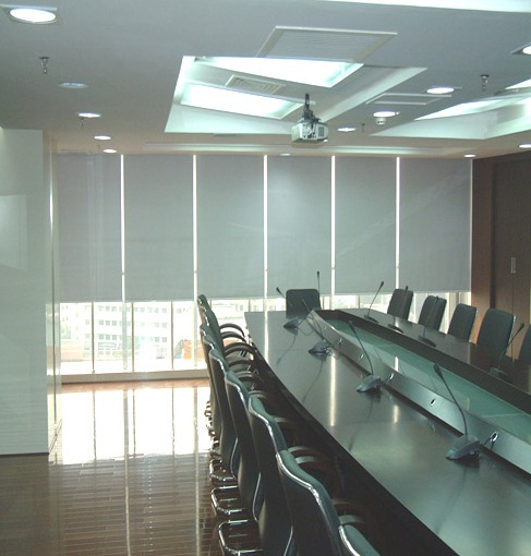 2010年9月，公安鐵西分局興順派出所新建辦公樓卷簾