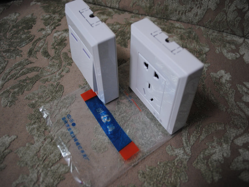 朗諦 A3系列 明裝開關插座