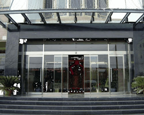 沈陽感應(yīng)門沈陽自動門沈陽旋轉(zhuǎn)門維修沈陽自動門維修