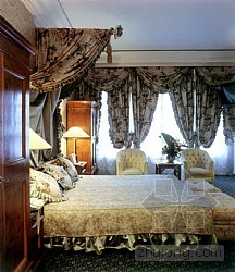 電動(dòng)開合簾