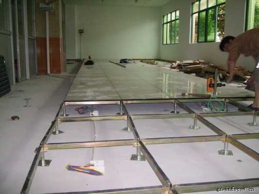 長沙塑膠地板，長沙網絡活動地板，長沙防靜電地板