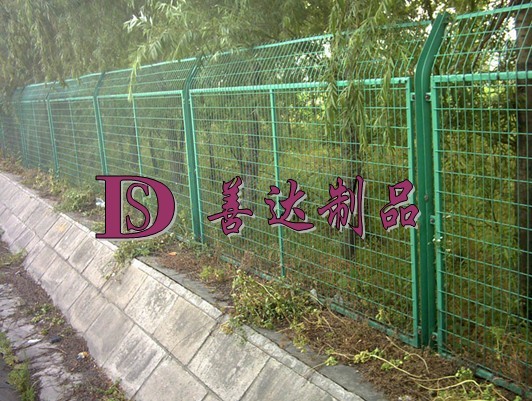 廠家直銷優質橋梁防護網 橋梁隔離網 橋梁護欄網圍網