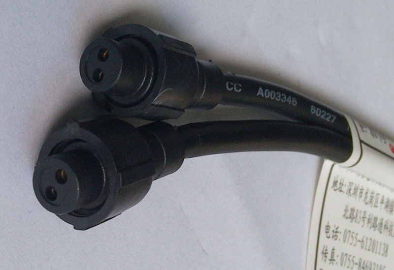 深圳大量供應(yīng)M12防水連接線母頭