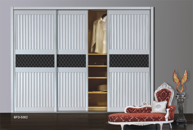 衣柜推拉門 包覆鋁材木塑板