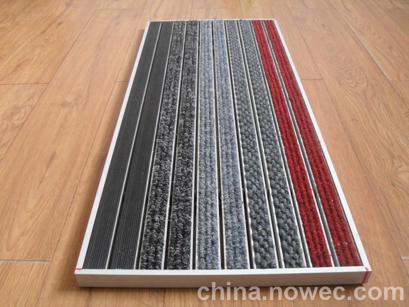 供應防塵地毯，除塵地墊，刮泥墊，除雪墊