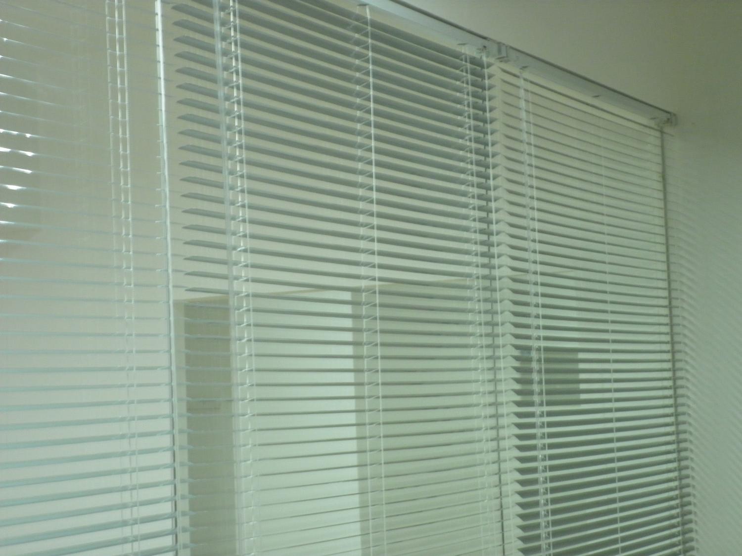 沈陽(yáng)窗簾橫式百窗簾