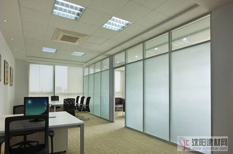 大連批發隔斷鋁型材