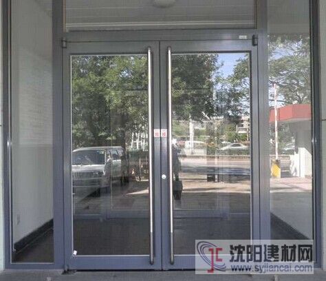 肯德基門專業維修保護