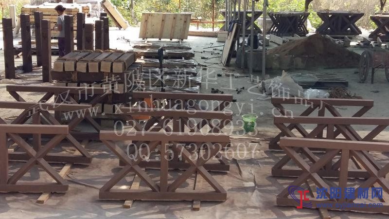 供應(yīng)全國(guó)z好仿木護(hù)欄專用模具 仿木欄桿模具 仿木系列