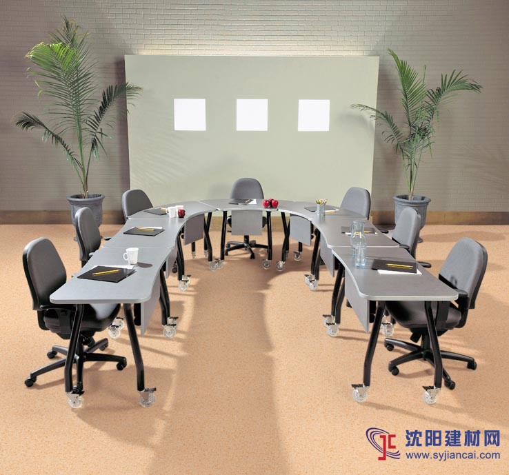 專業供應山東商用塑膠地板