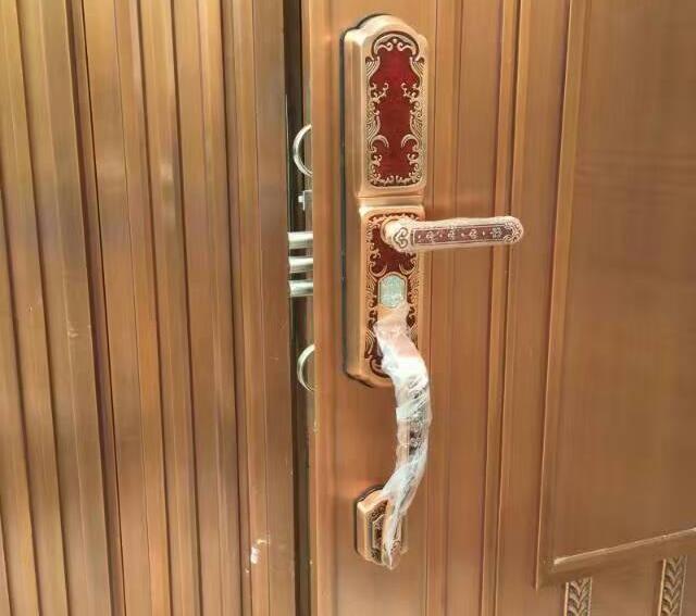 沈陽雙開大銅門防盜指紋鎖公司