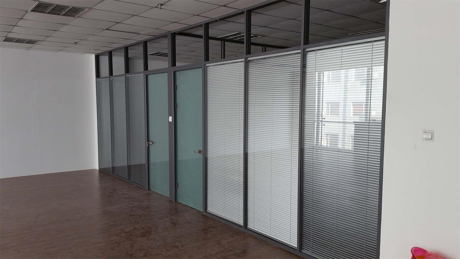 朝陽玻璃隔斷定做s選 沈陽方科隔墻