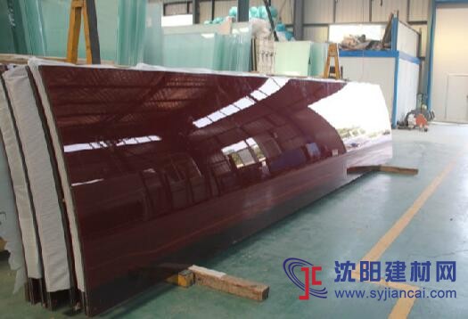 15mm熱彎鋼化淺藍色鍍膜玻璃