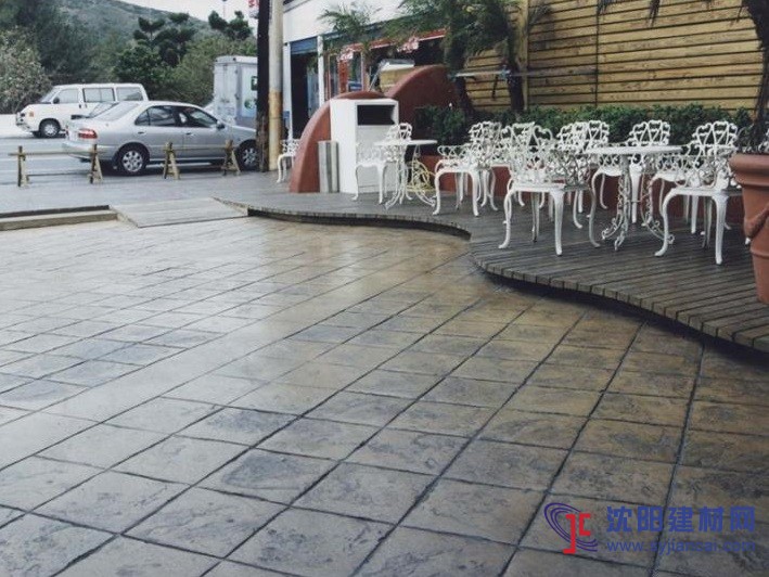 山東壓花地坪材料價格