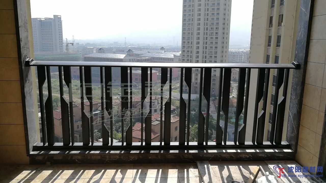 衛朗鋁藝：精雕細琢，打造別墅鋁藝“星”標準